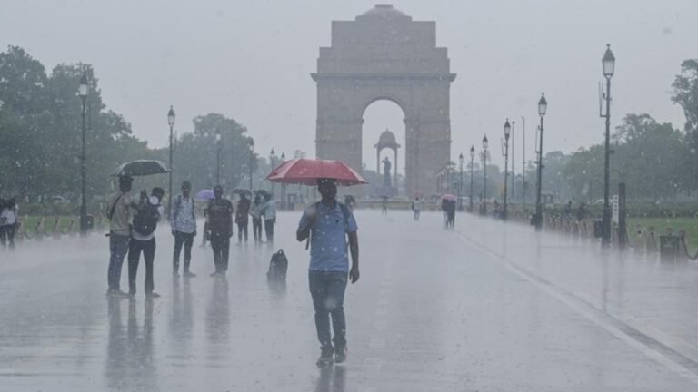 Delhi rain: Waterlogging, traffic snarls in city amid IMD alert, over 200 flights delayed | Latest News India